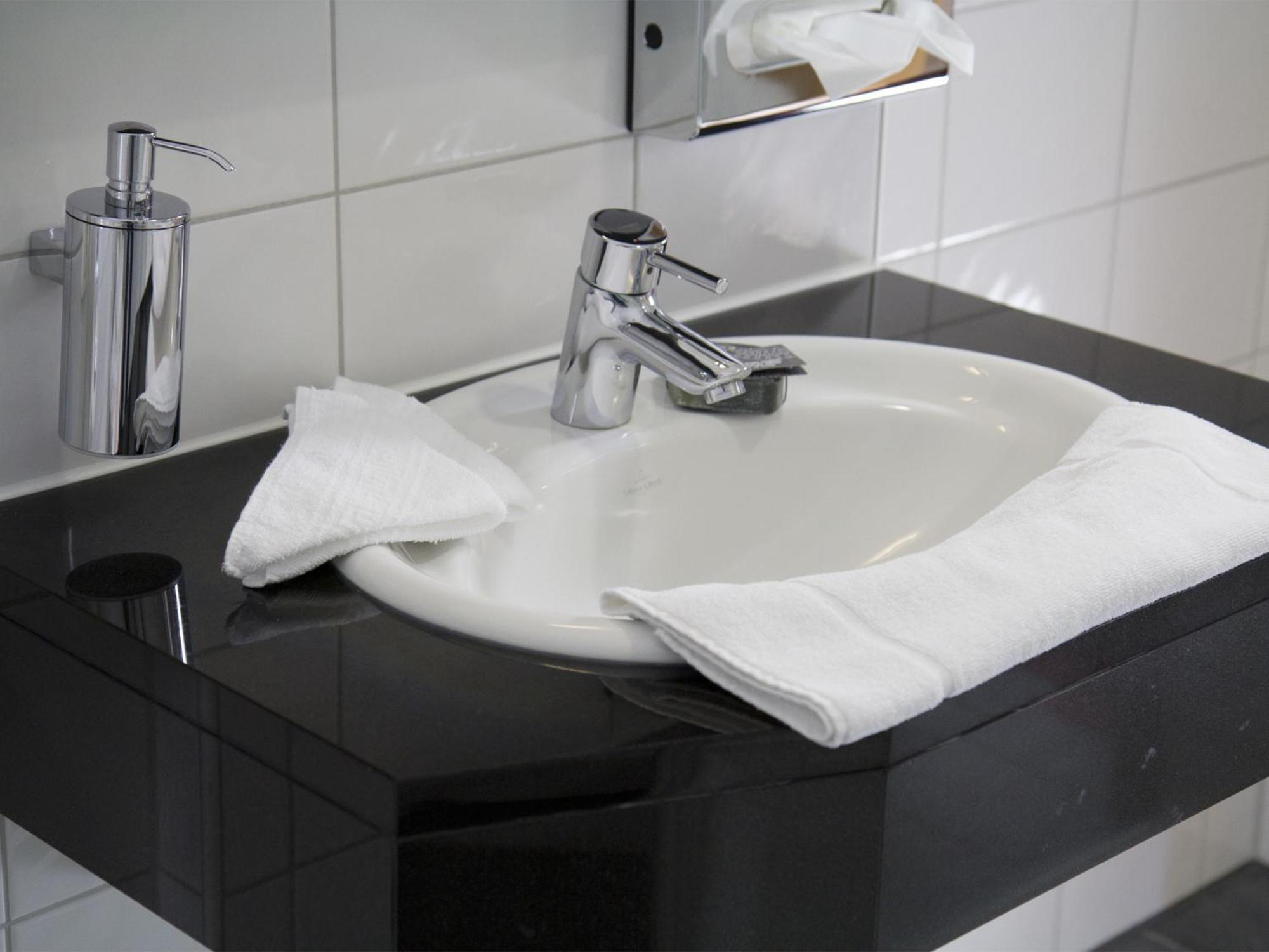 Hotel Gutshof Herborn Herborn  Room photo
